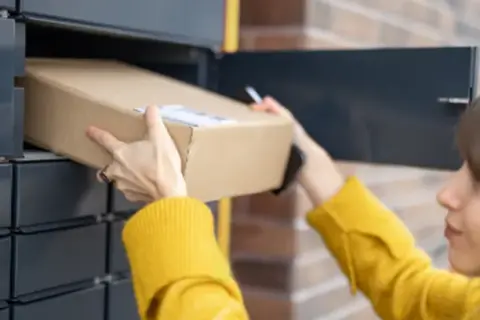 Jak pobrać paczkę z paczkomatu InPost bez zbędnych problemów?